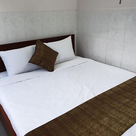 Bin Hom Motel Bien Hoa Exteriör bild