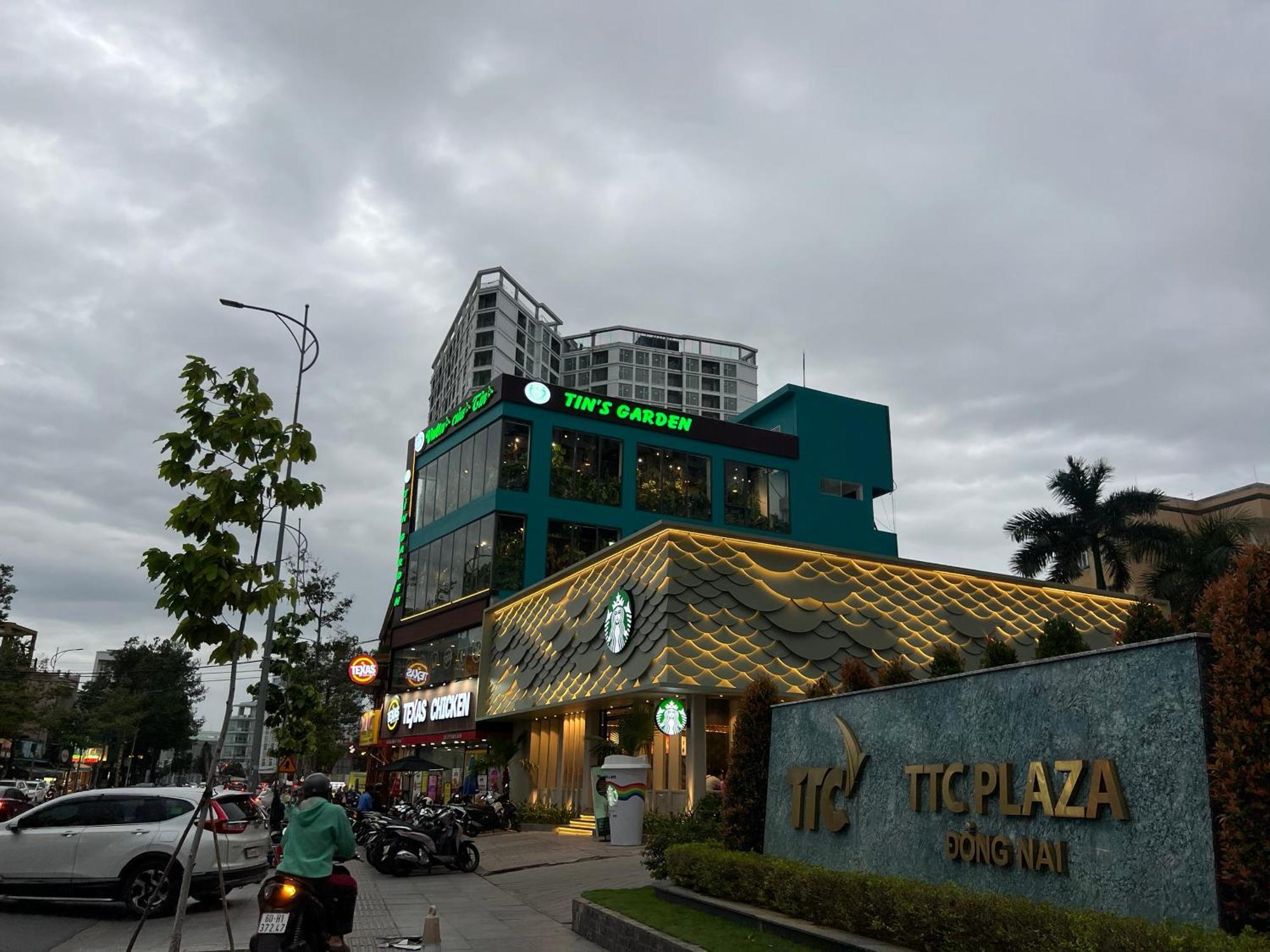 Bin Hom Motel Bien Hoa Exteriör bild
